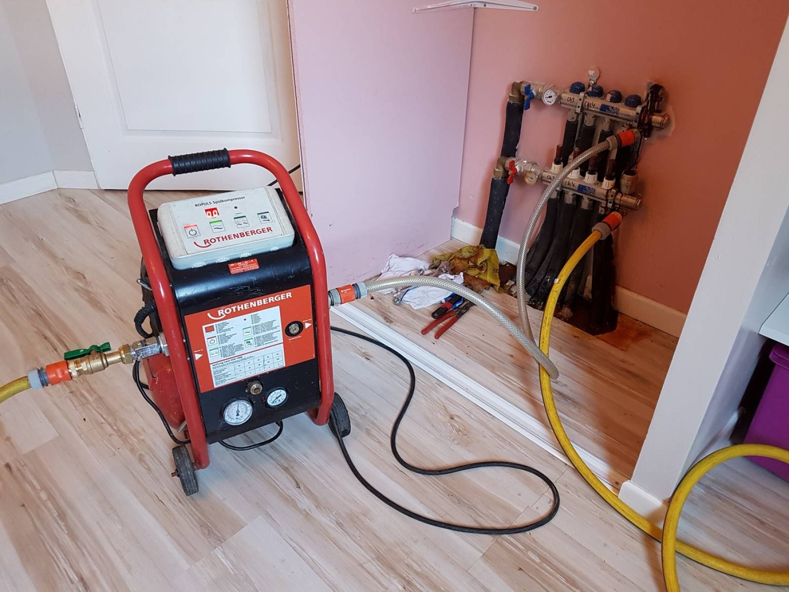 Kartal Protherm Hermetik Şofben Petek Temizliği